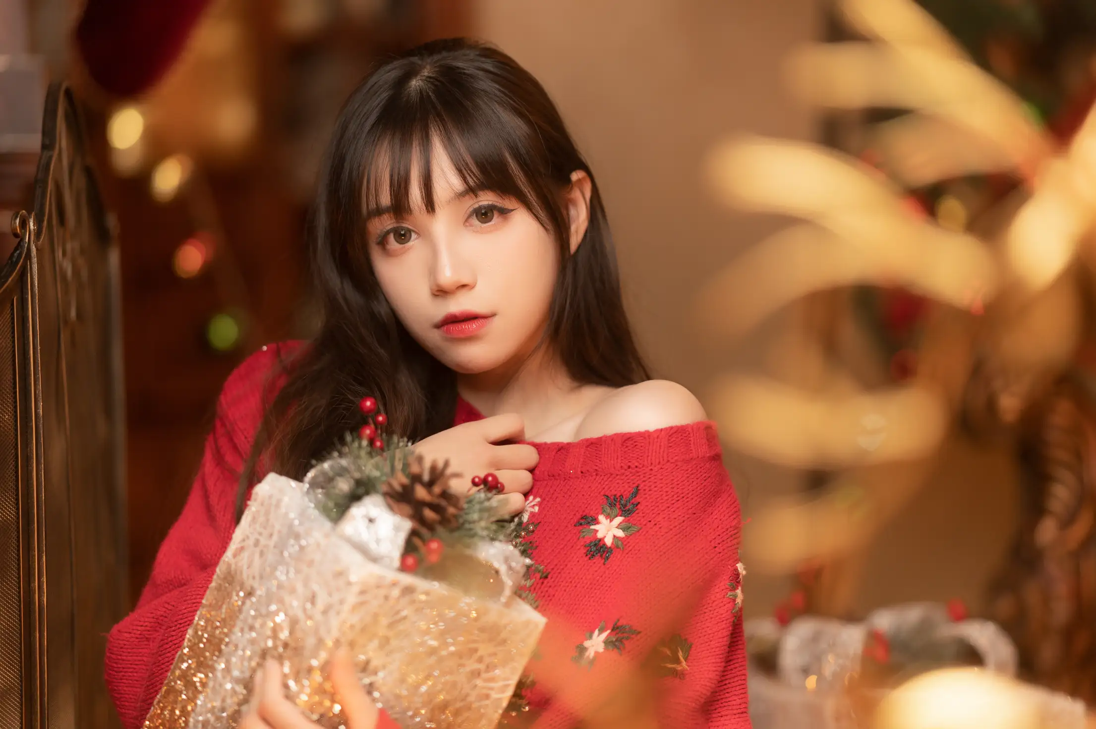 [YITUYU] 2022.05.26 Vol.0988 – Red Christmas Two plus six#[38P]-35